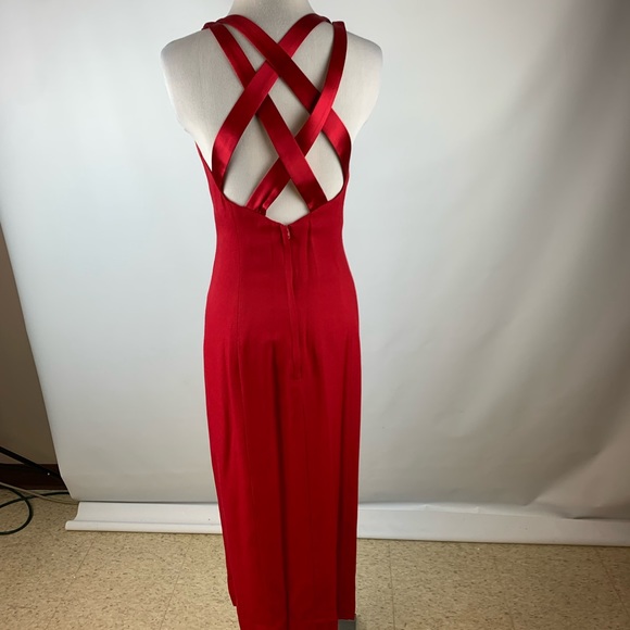 Beautiful Red Dress Sz 4, USA made, worn once - Picture 2 of 4